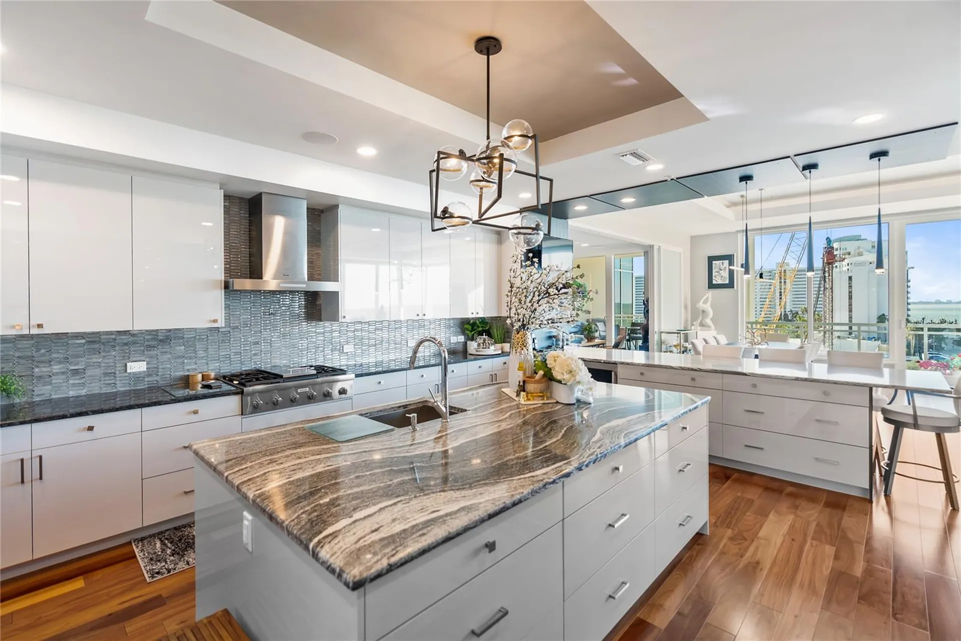 540 N Tamiami Trail Sarasota FL 34236