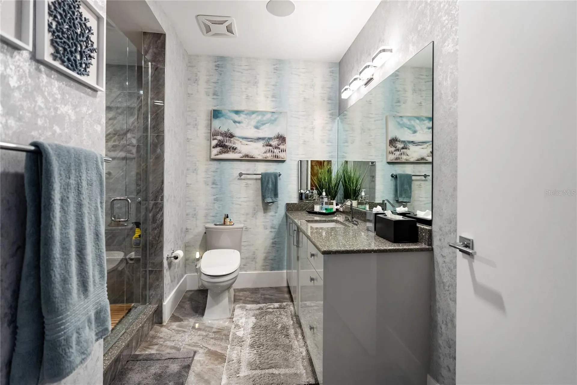 540 N Tamiami Trail Sarasota FL 34236