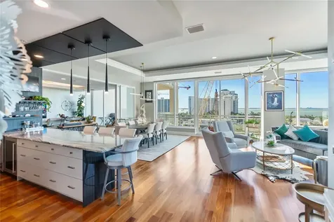 540 N Tamiami Trail Sarasota FL 34236