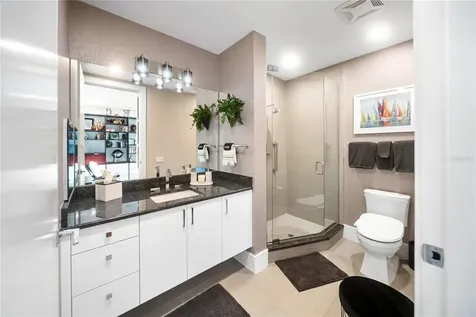 540 N Tamiami Trail Sarasota FL 34236