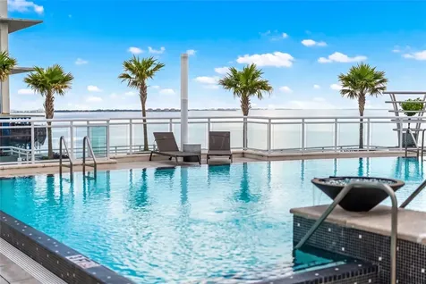 540 N Tamiami Trail Sarasota FL 34236