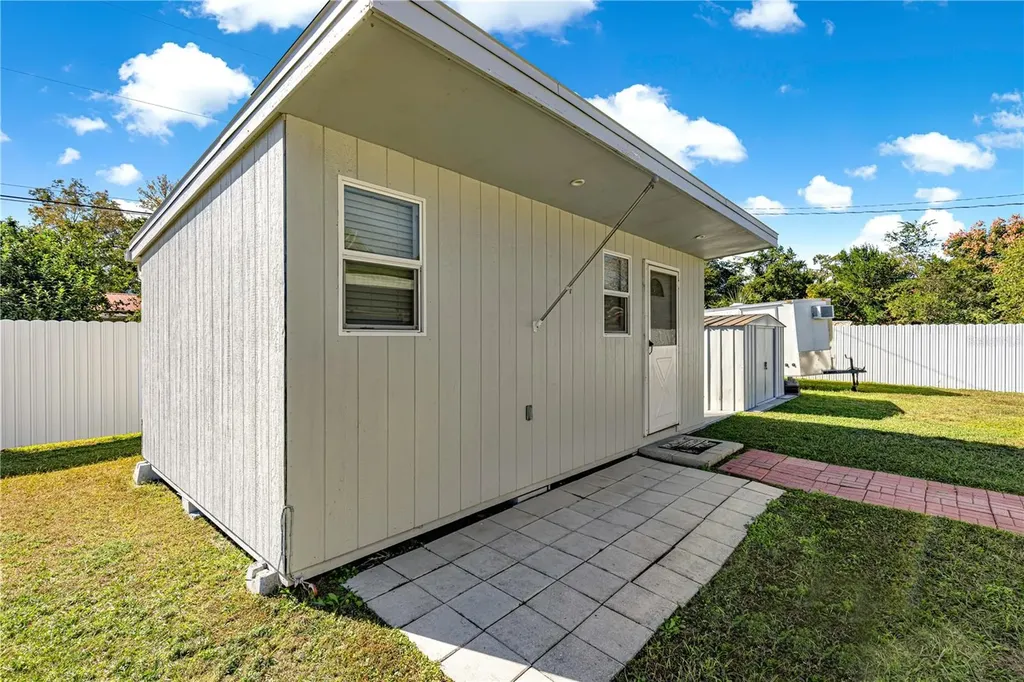 810 NE 44th Street Ocala FL 34479