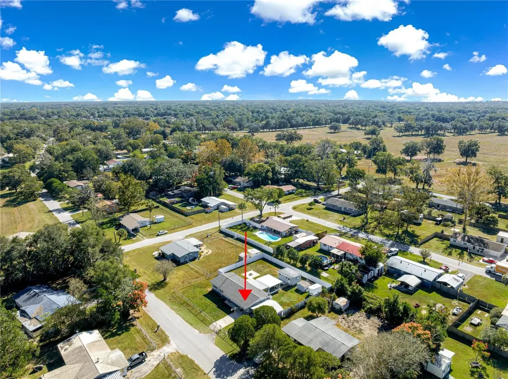 810 NE 44th Street Ocala FL 34479
