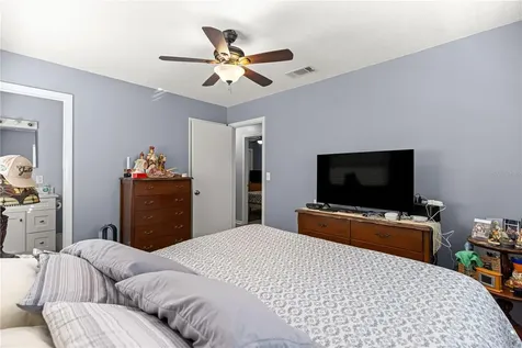 810 NE 44th Street Ocala FL 34479