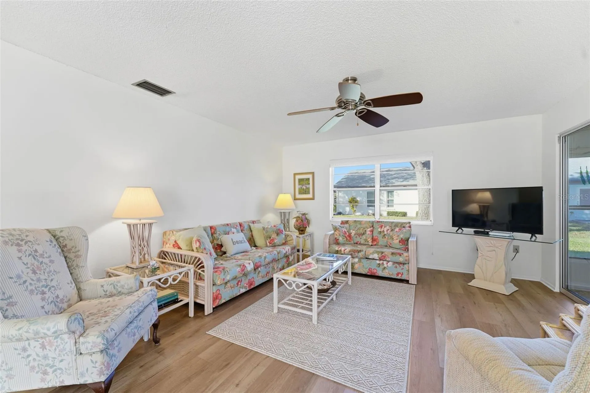 605 Apple Lane Englewood FL 34223