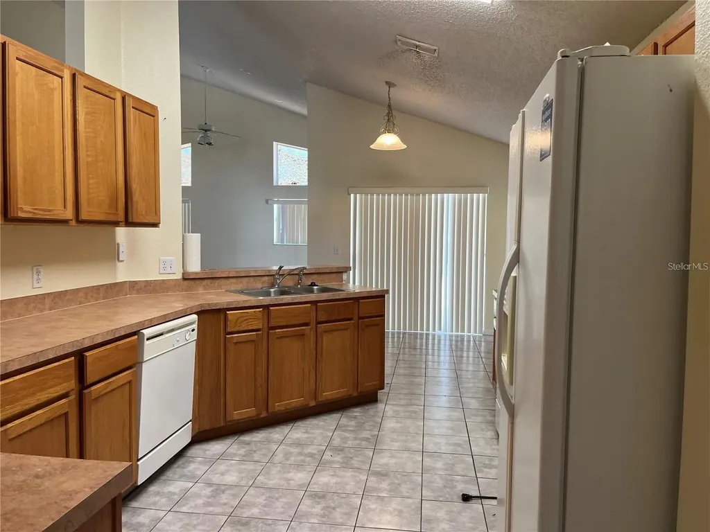 323 Weatherby Place Haines City FL 33844