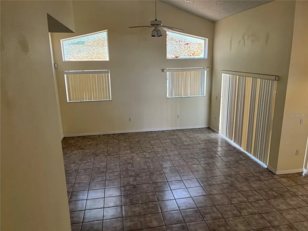 323 Weatherby Place Haines City FL 33844