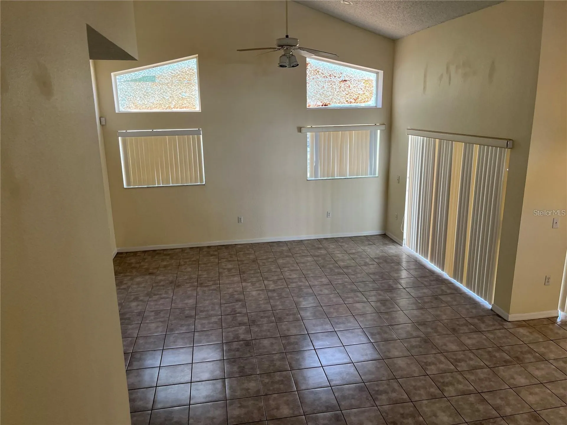 323 Weatherby Place Haines City FL 33844