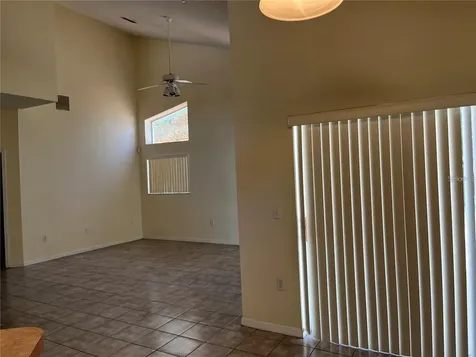 323 Weatherby Place Haines City FL 33844