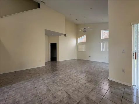 323 Weatherby Place Haines City FL 33844