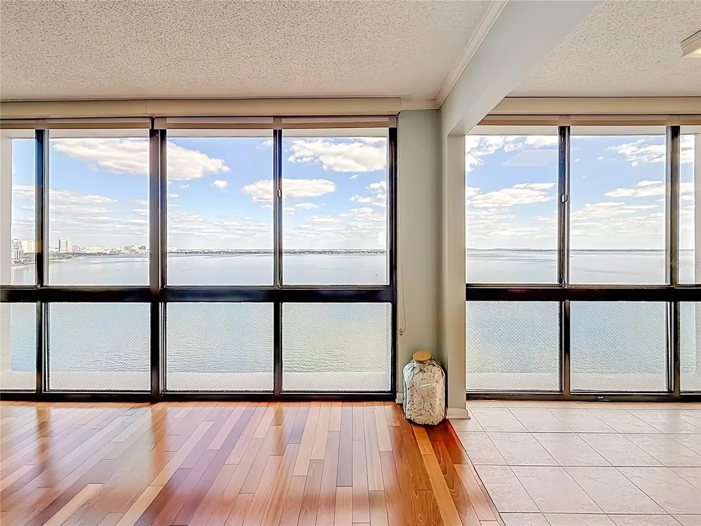 3301 Bayshore Boulevard Tampa FL 33629