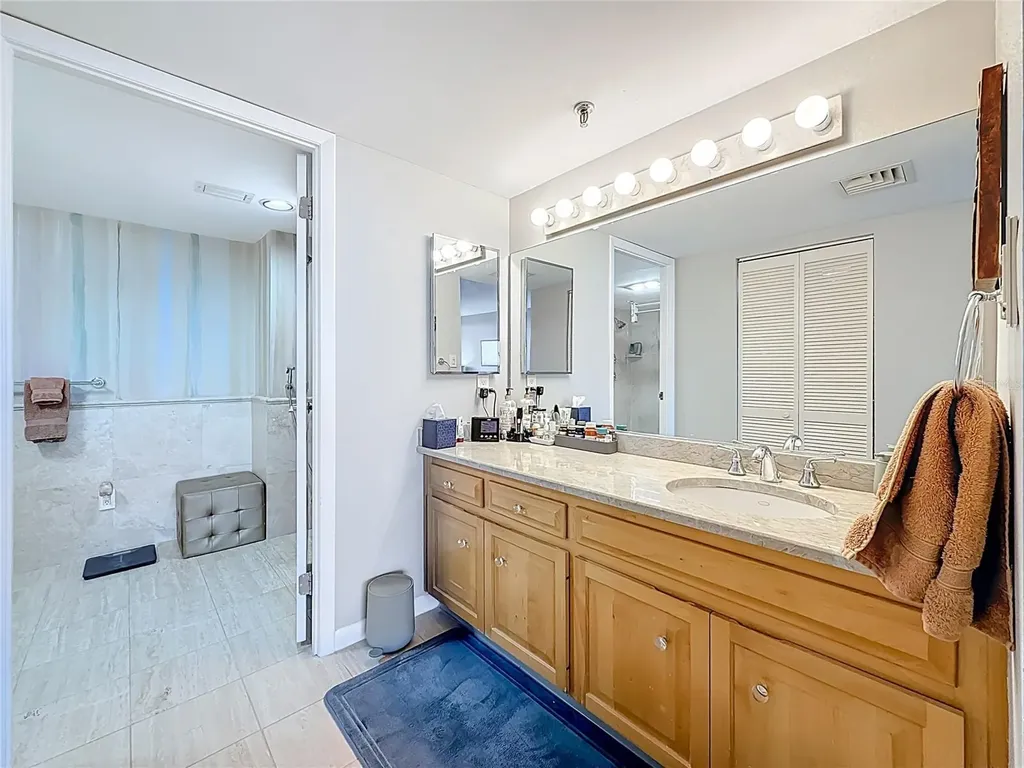 3301 Bayshore Boulevard Tampa FL 33629
