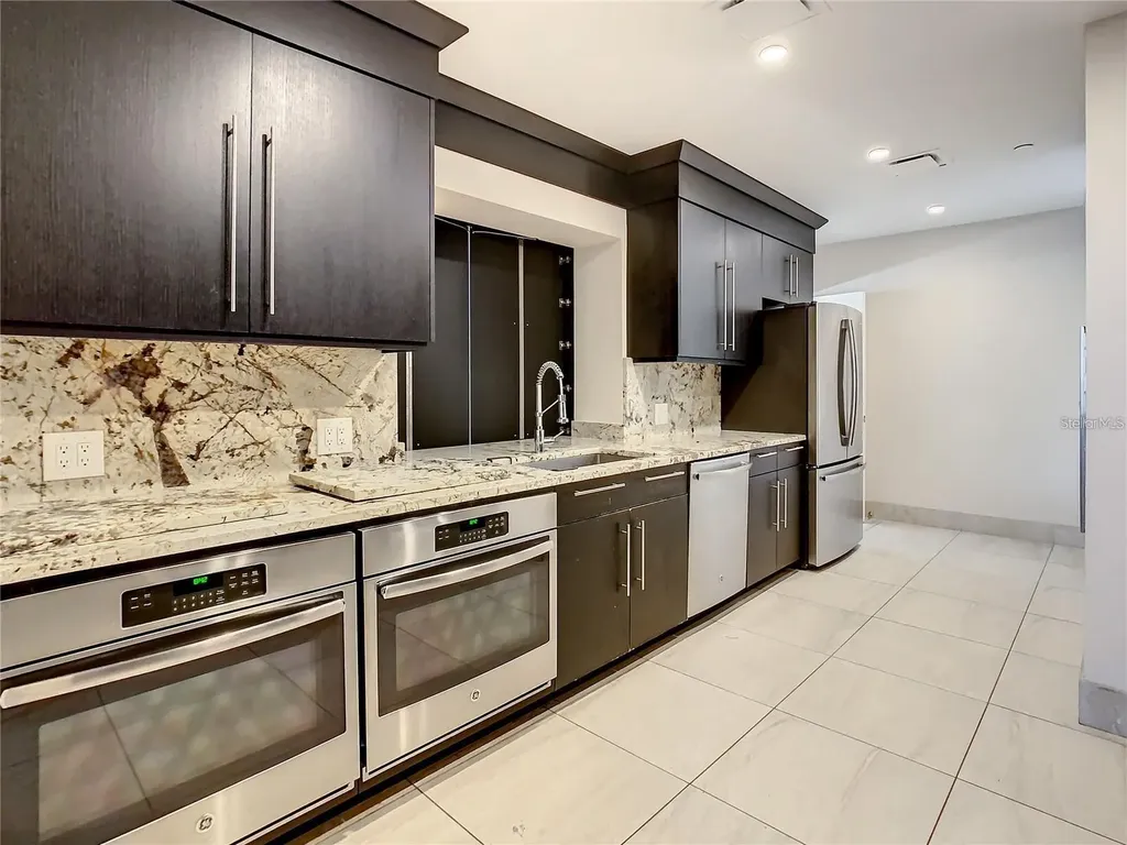 3301 Bayshore Boulevard Tampa FL 33629