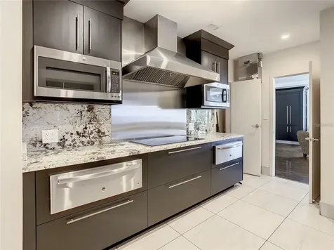 3301 Bayshore Boulevard Tampa FL 33629