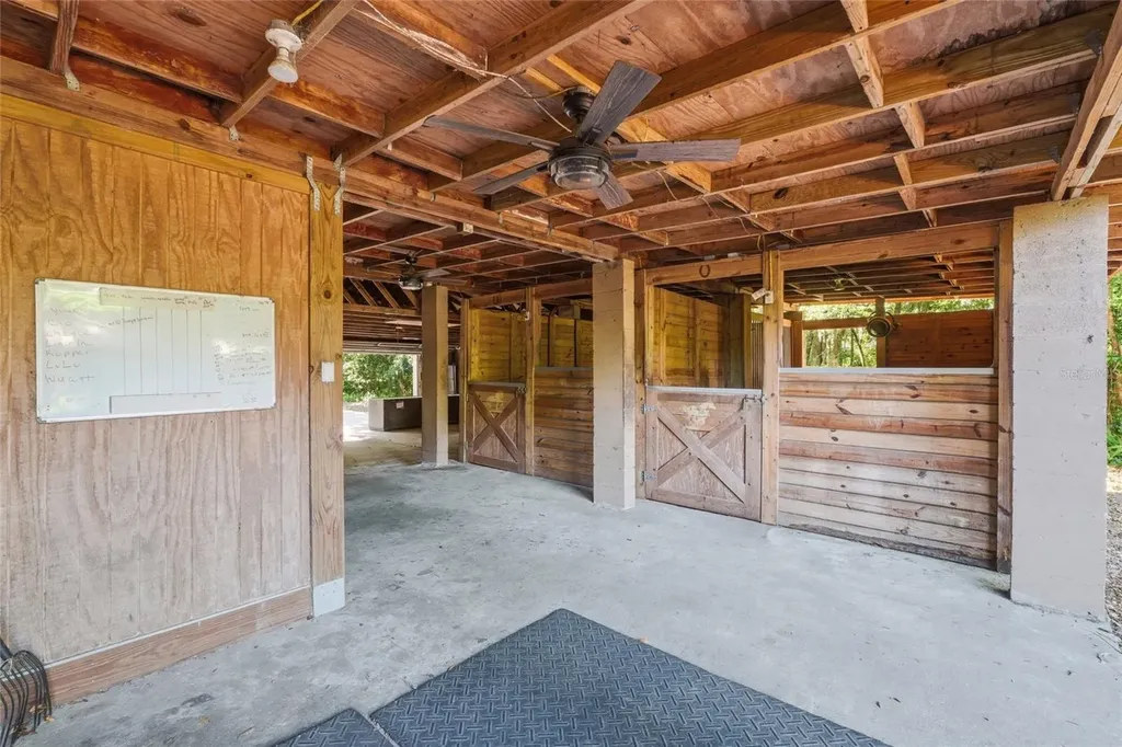 560 N Lake Pleasant Road Apopka FL 32712