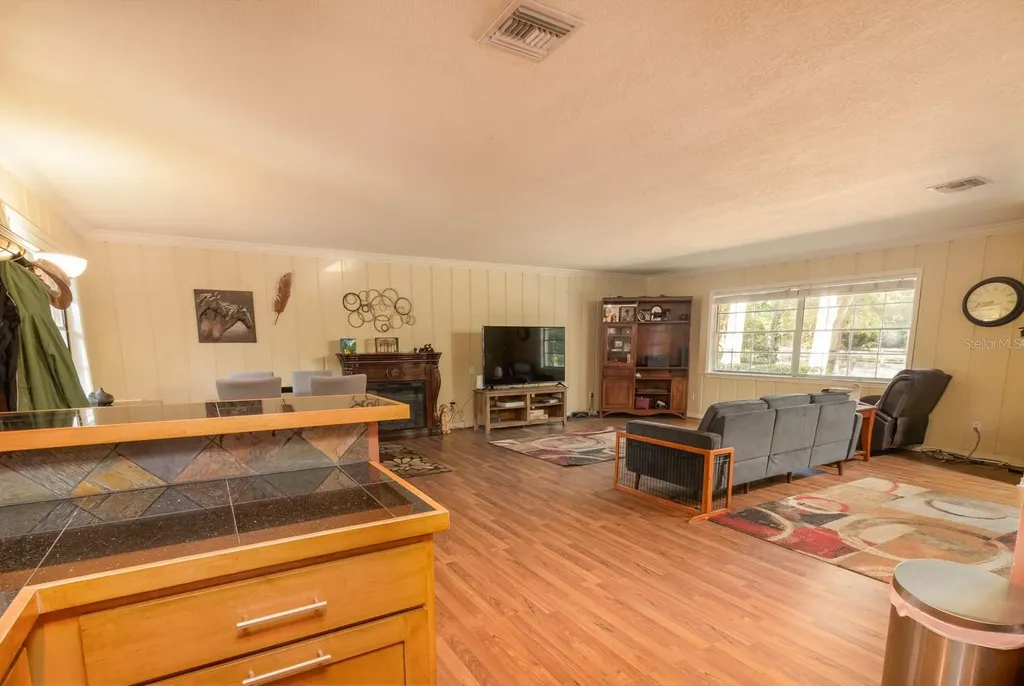 560 N Lake Pleasant Road Apopka FL 32712