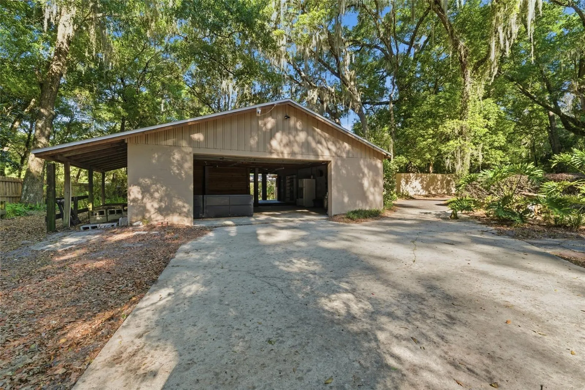 560 N Lake Pleasant Road Apopka FL 32712
