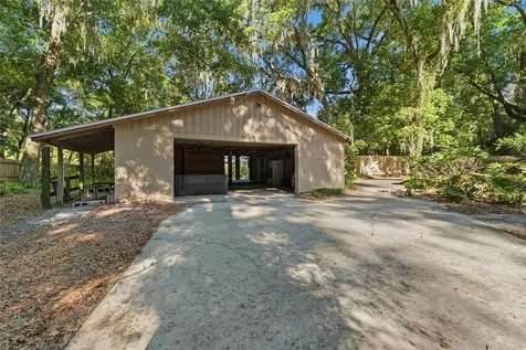 560 N Lake Pleasant Road Apopka FL 32712