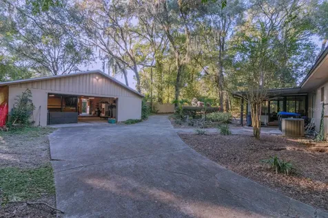 560 N Lake Pleasant Road Apopka FL 32712