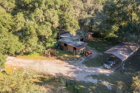 560 N Lake Pleasant Road Apopka FL 32712