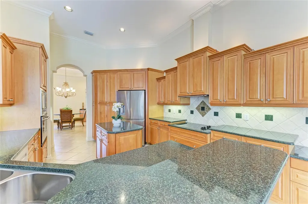 7642 Tralee Way Bradenton FL 34202