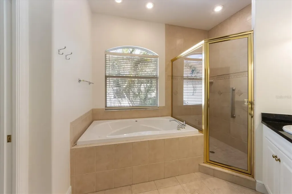 4118 Osprey Harbour Loop Cortez FL 34215