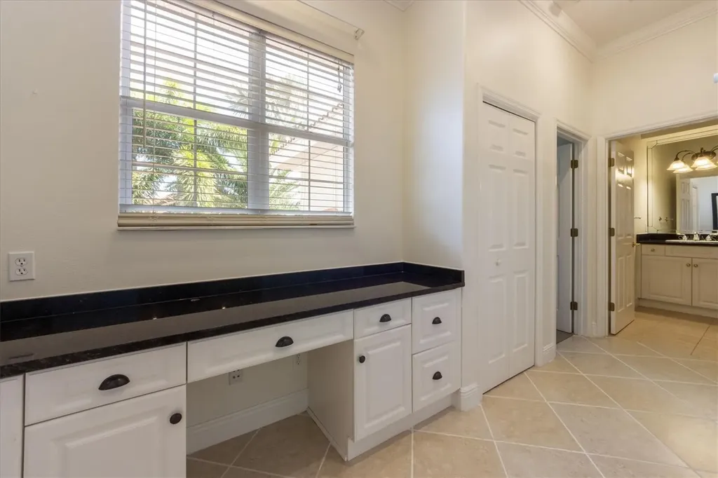 4118 Osprey Harbour Loop Cortez FL 34215