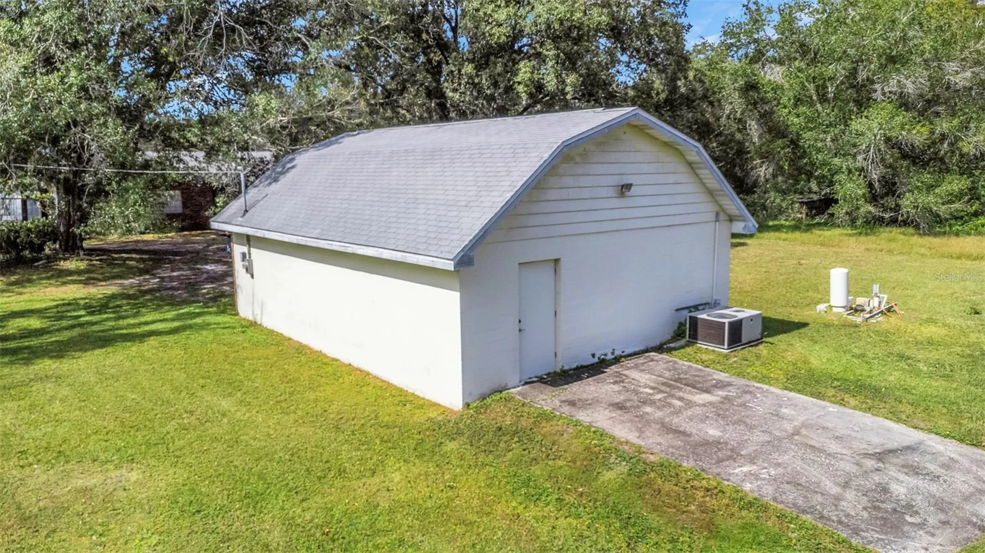 17515 Lakeshore Road Lutz FL 33558