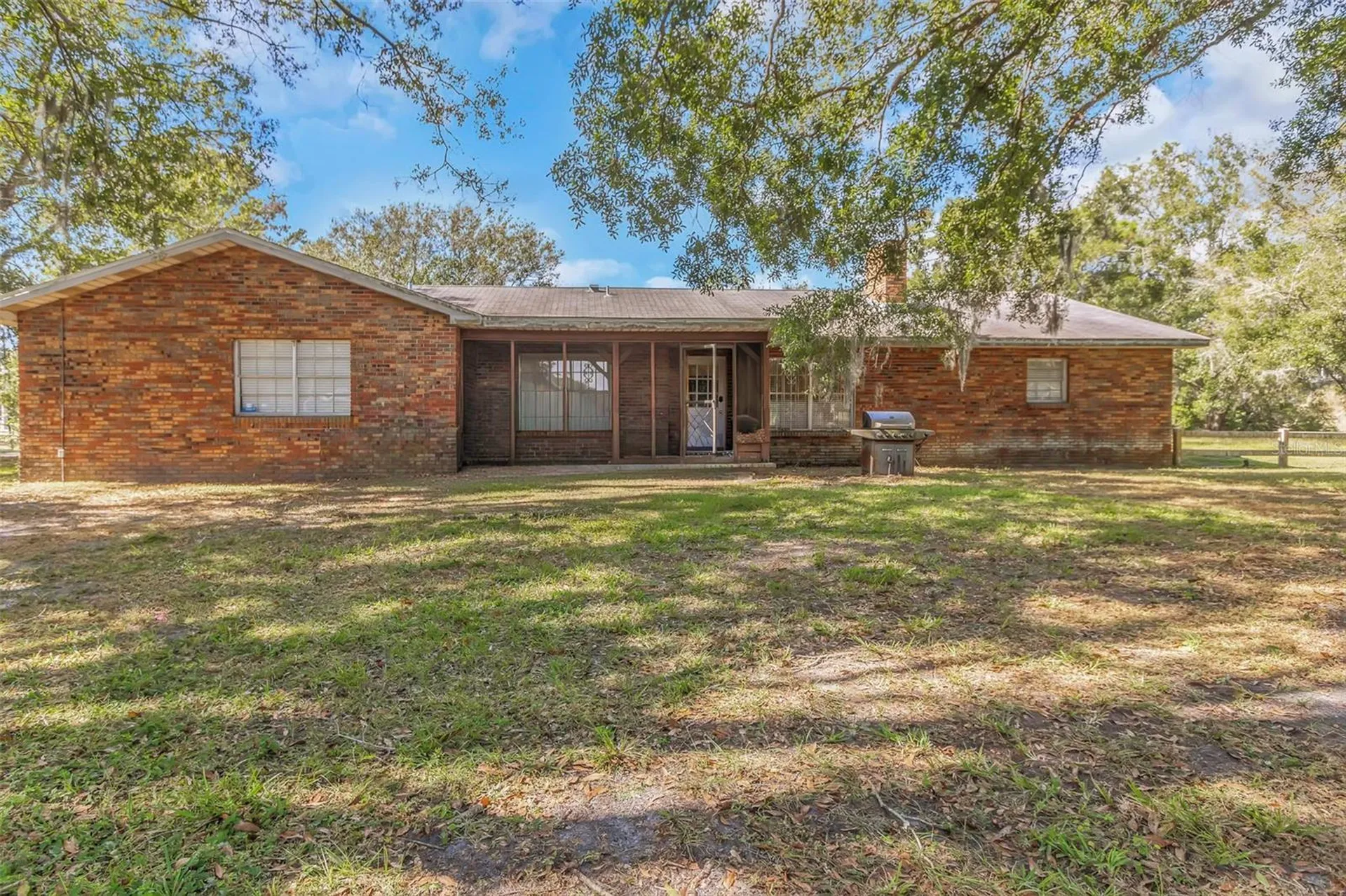 17515 Lakeshore Road Lutz FL 33558