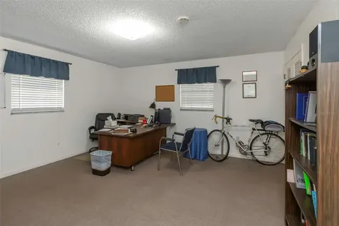 17515 Lakeshore Road Lutz FL 33558