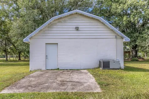 17515 Lakeshore Road Lutz FL 33558