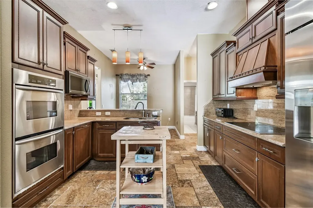 1218 Castle Terrace Tarpon Springs FL 34689