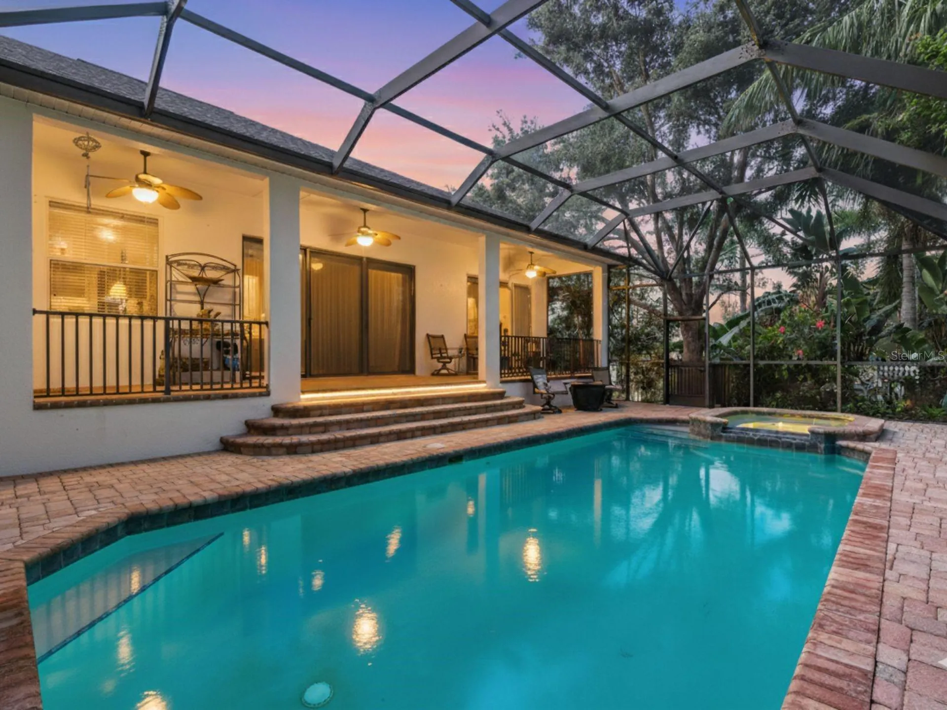 1218 Castle Terrace Tarpon Springs FL 34689