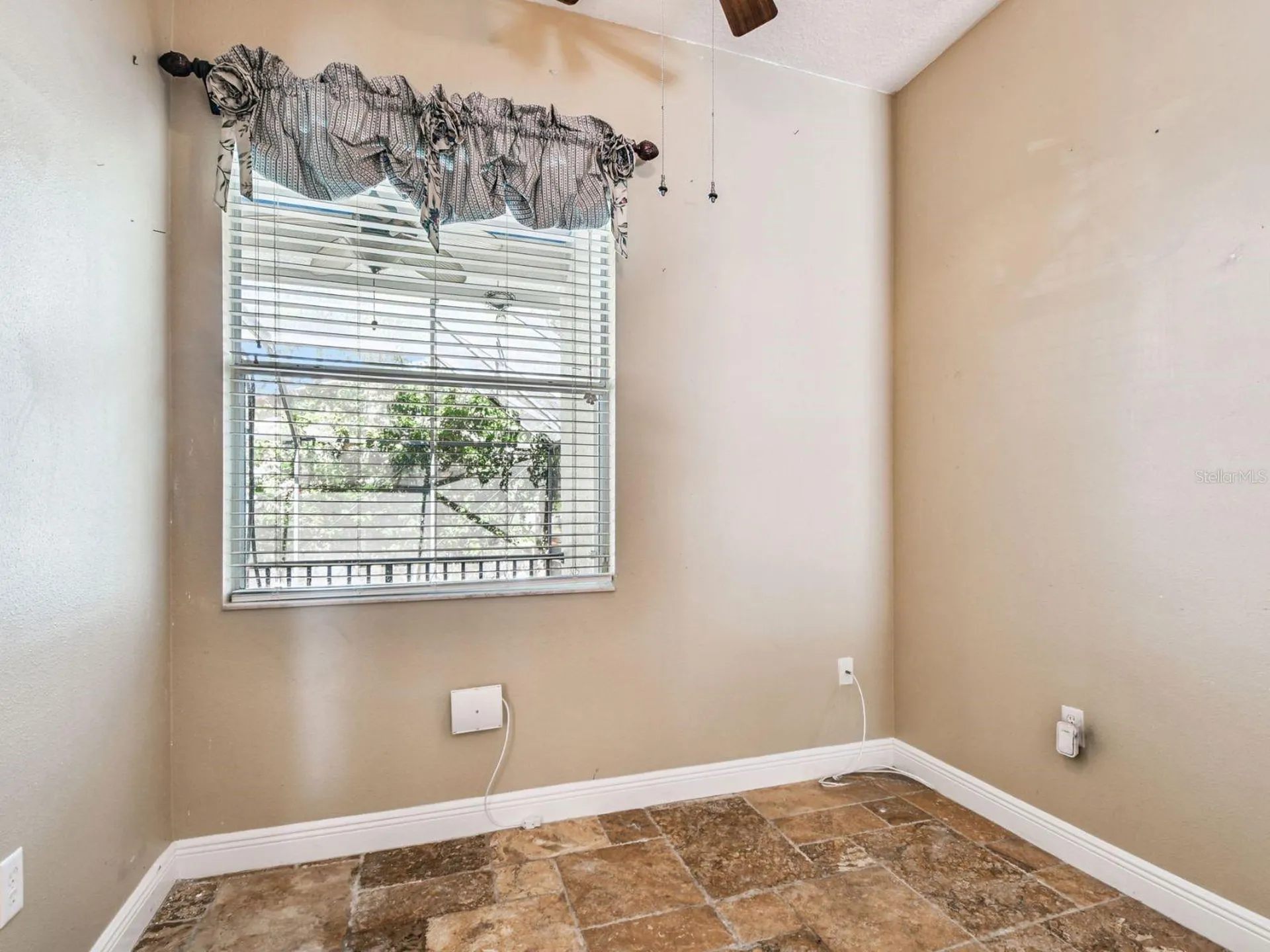 1218 Castle Terrace Tarpon Springs FL 34689