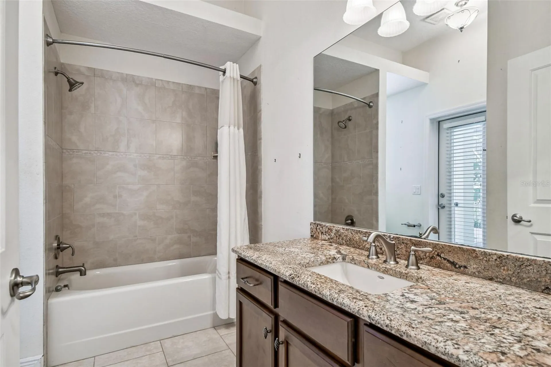 1218 Castle Terrace Tarpon Springs FL 34689