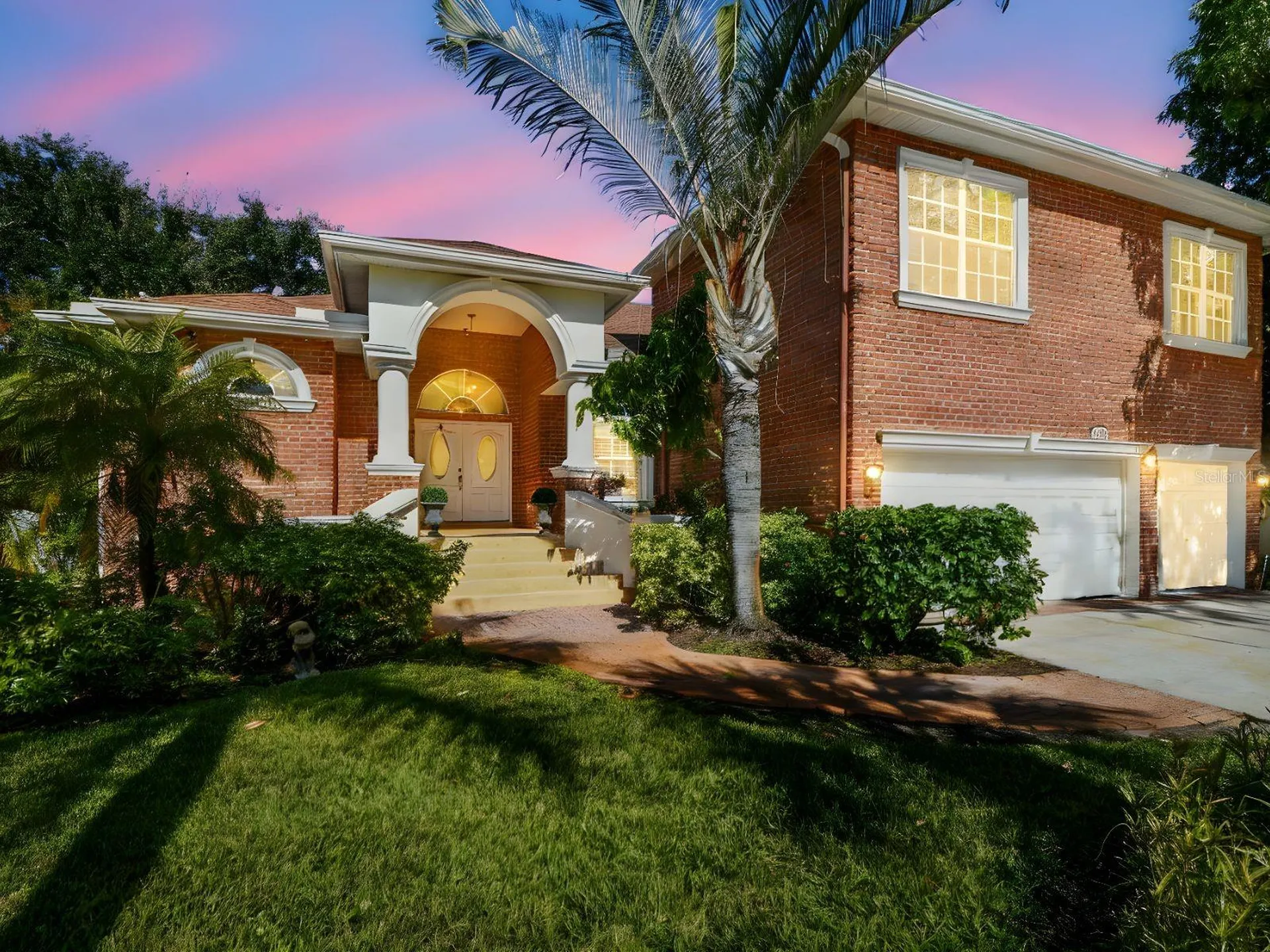 1218 Castle Terrace Tarpon Springs FL 34689