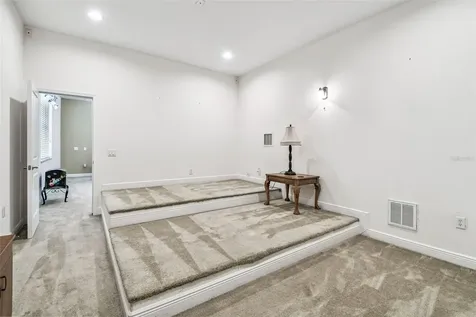 1218 Castle Terrace Tarpon Springs FL 34689