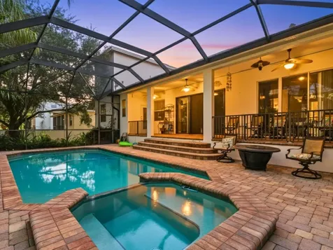 1218 Castle Terrace Tarpon Springs FL 34689