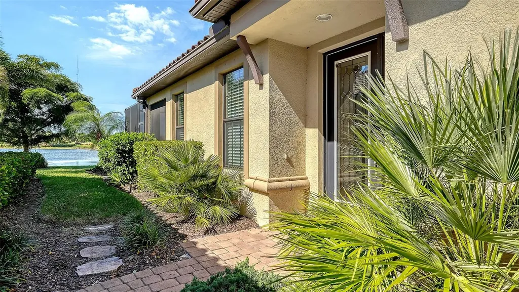 5572 Sentiero Drive Nokomis FL 34275