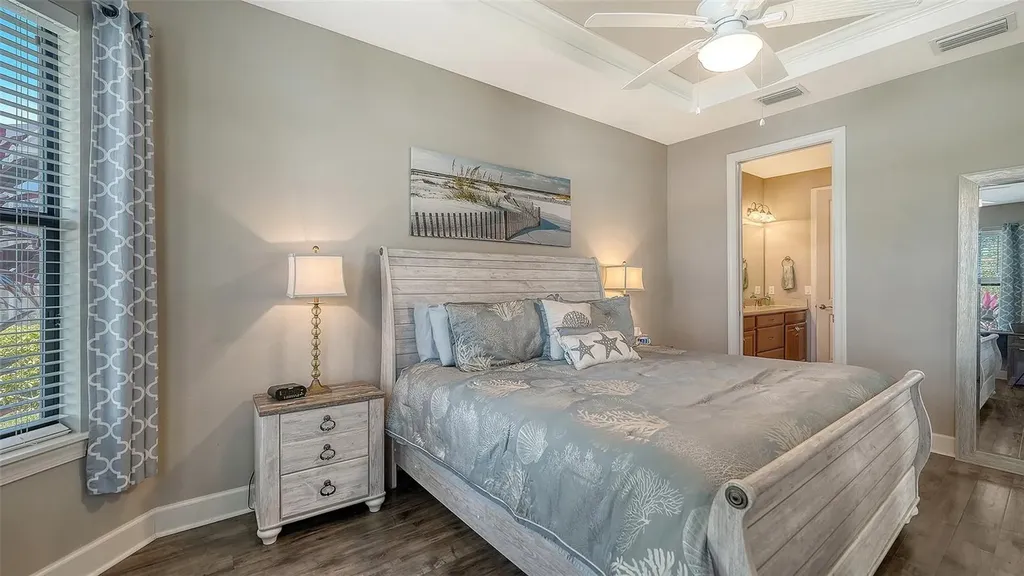 5572 Sentiero Drive Nokomis FL 34275