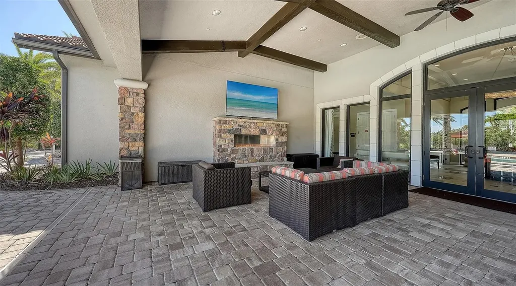 5572 Sentiero Drive Nokomis FL 34275