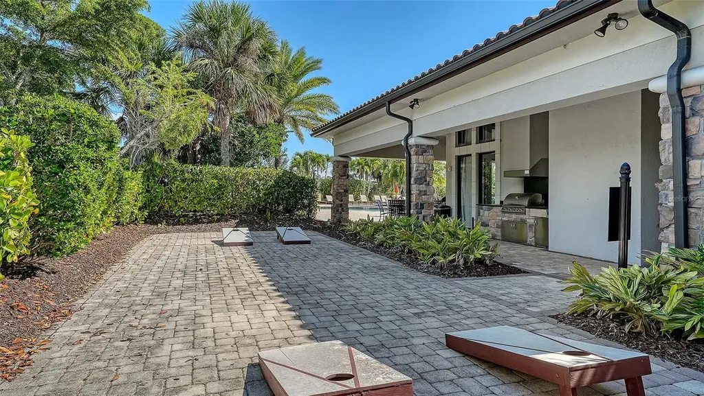 5572 Sentiero Drive Nokomis FL 34275