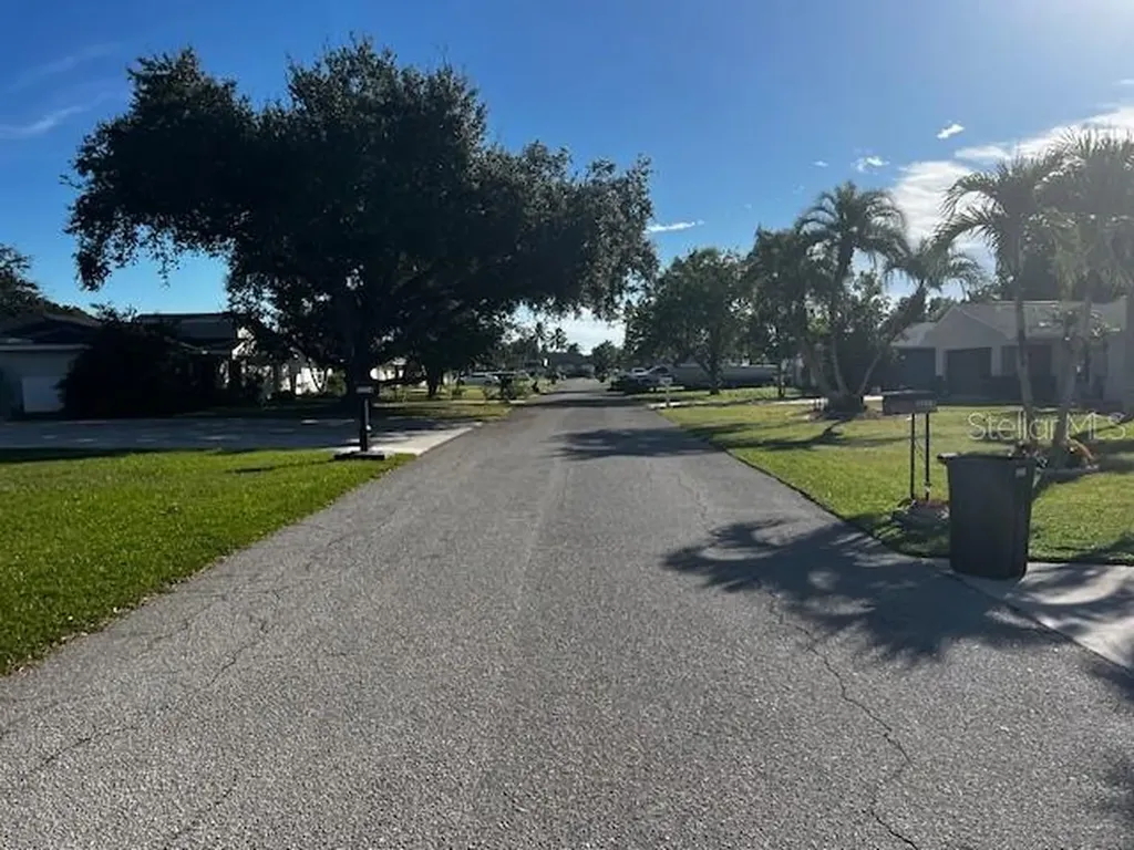 6060 Macbeth Lane Fort Myers FL 33908