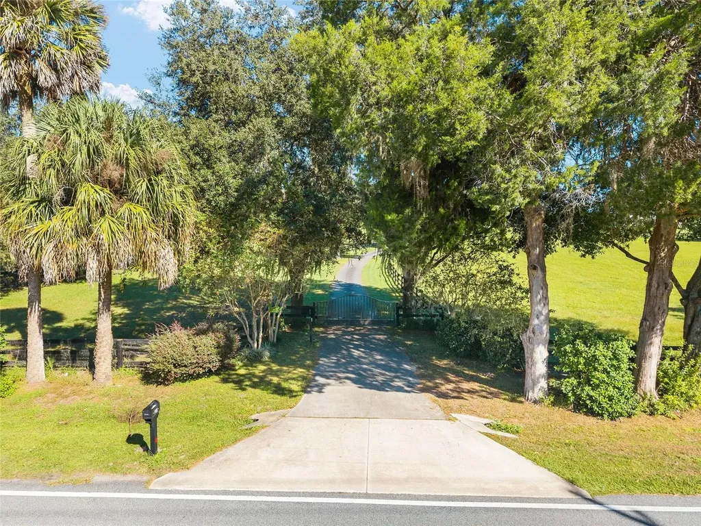 901 SW 87th Place Ocala FL 34476