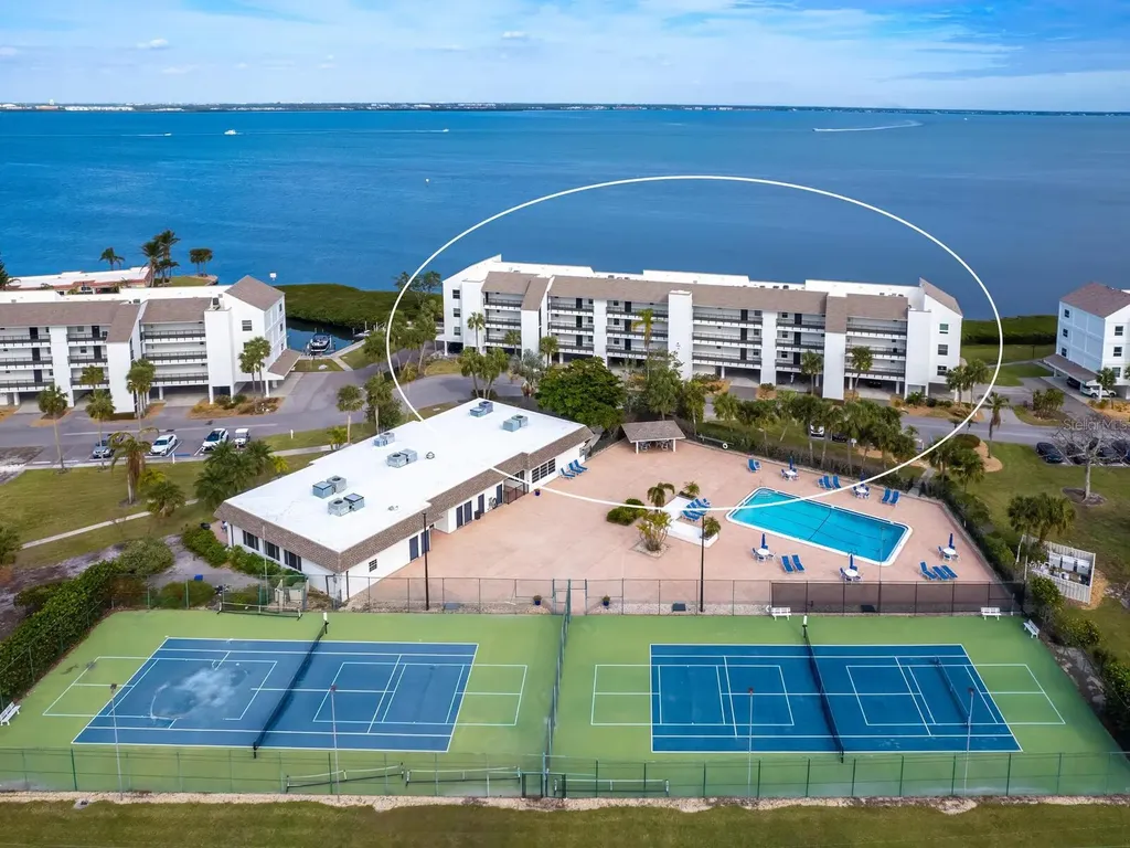 4900 Gulf Of Mexico Drive Longboat Key FL 34228