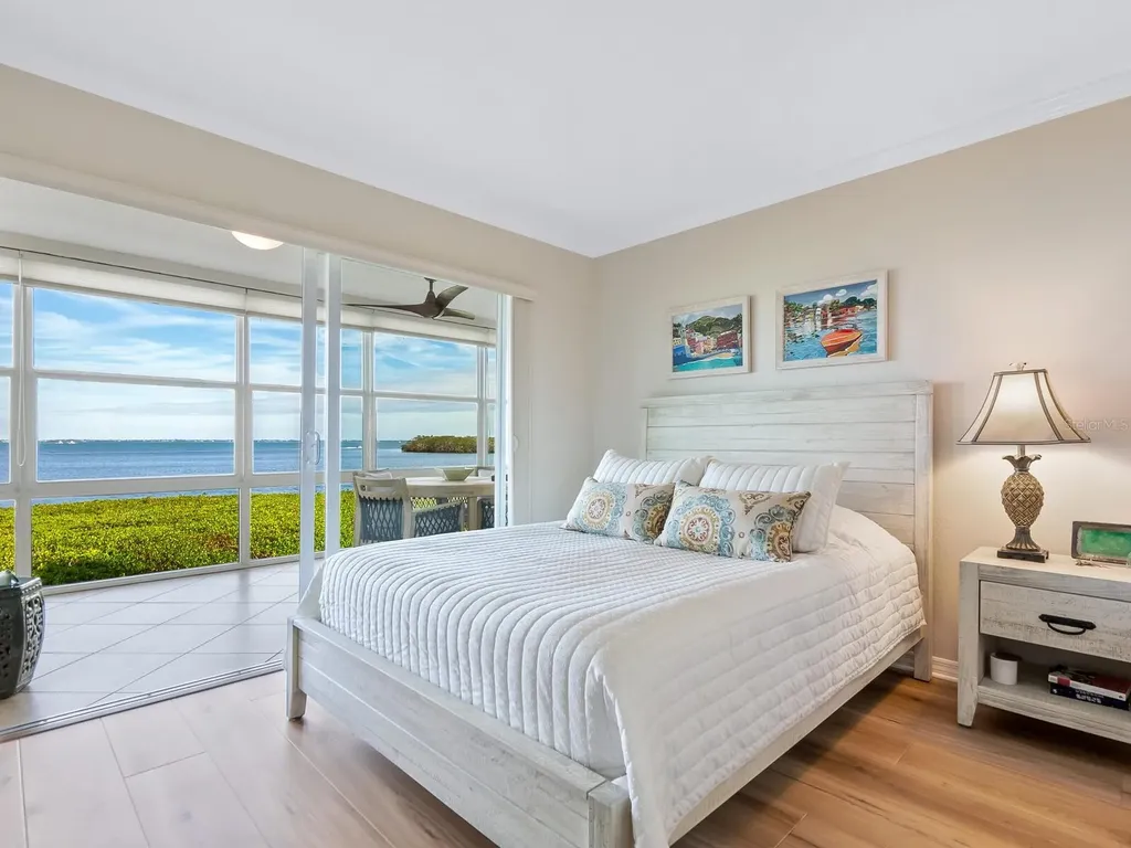 4900 Gulf Of Mexico Drive Longboat Key FL 34228