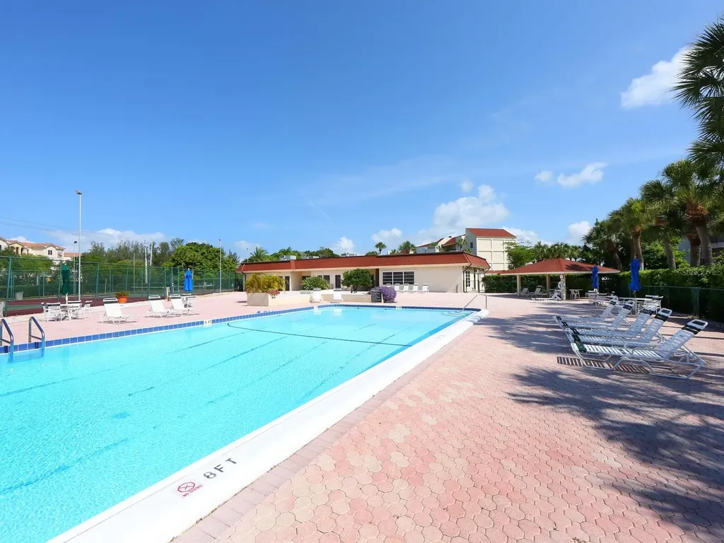 4900 Gulf Of Mexico Drive Longboat Key FL 34228