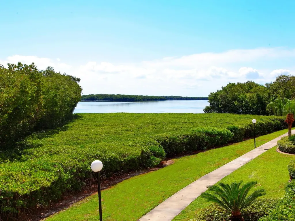 4900 Gulf Of Mexico Drive Longboat Key FL 34228