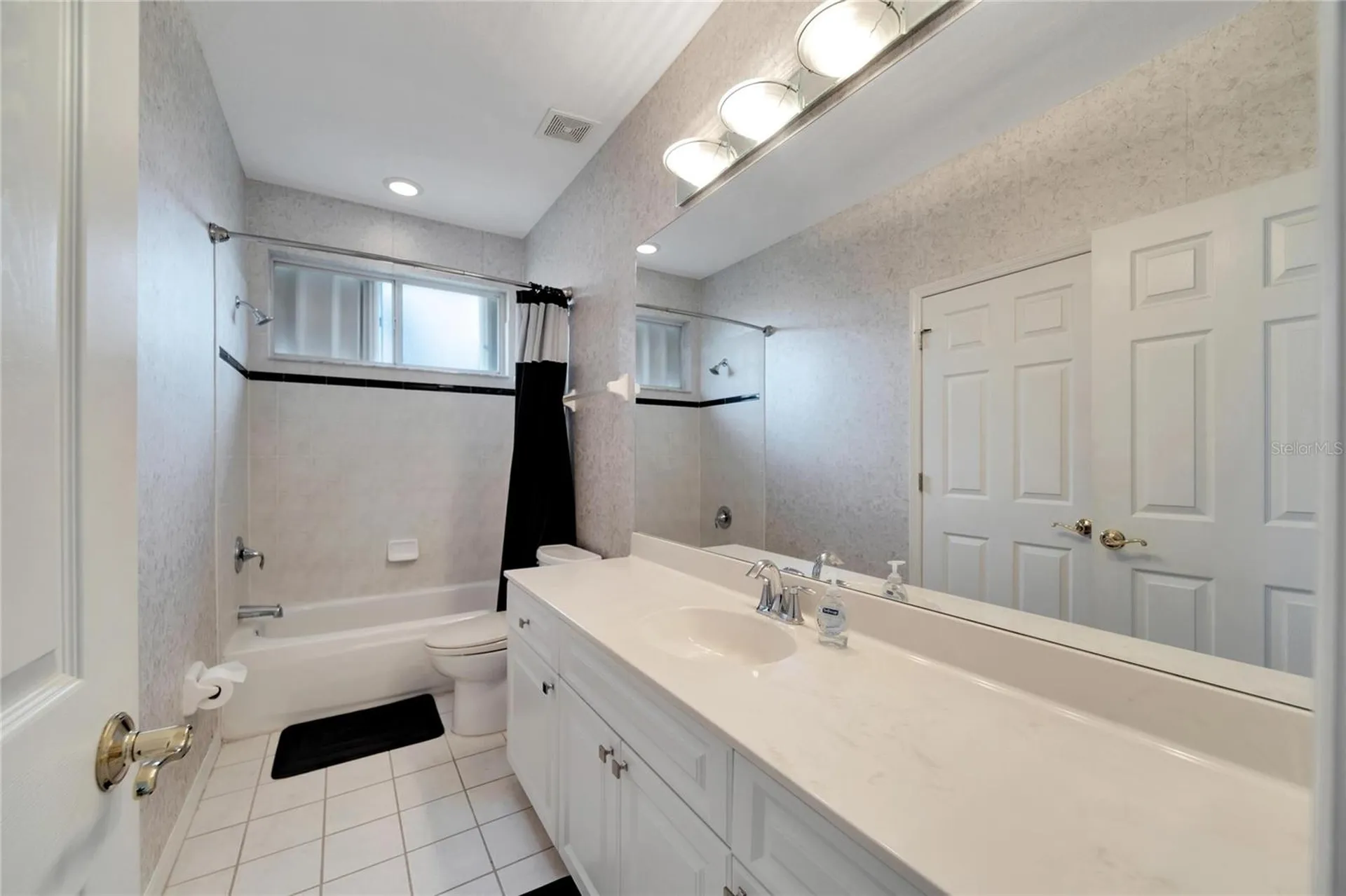 17904 Cachet Isle Drive Tampa FL 33647