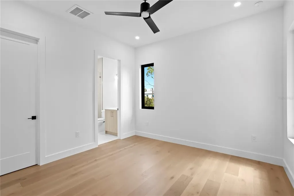 3602 S Belcher Drive Tampa FL 33629